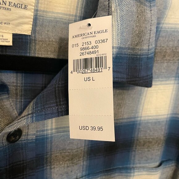 American Eagle Men's Plaid Classic Fit Shirt - Picture 3 of 5